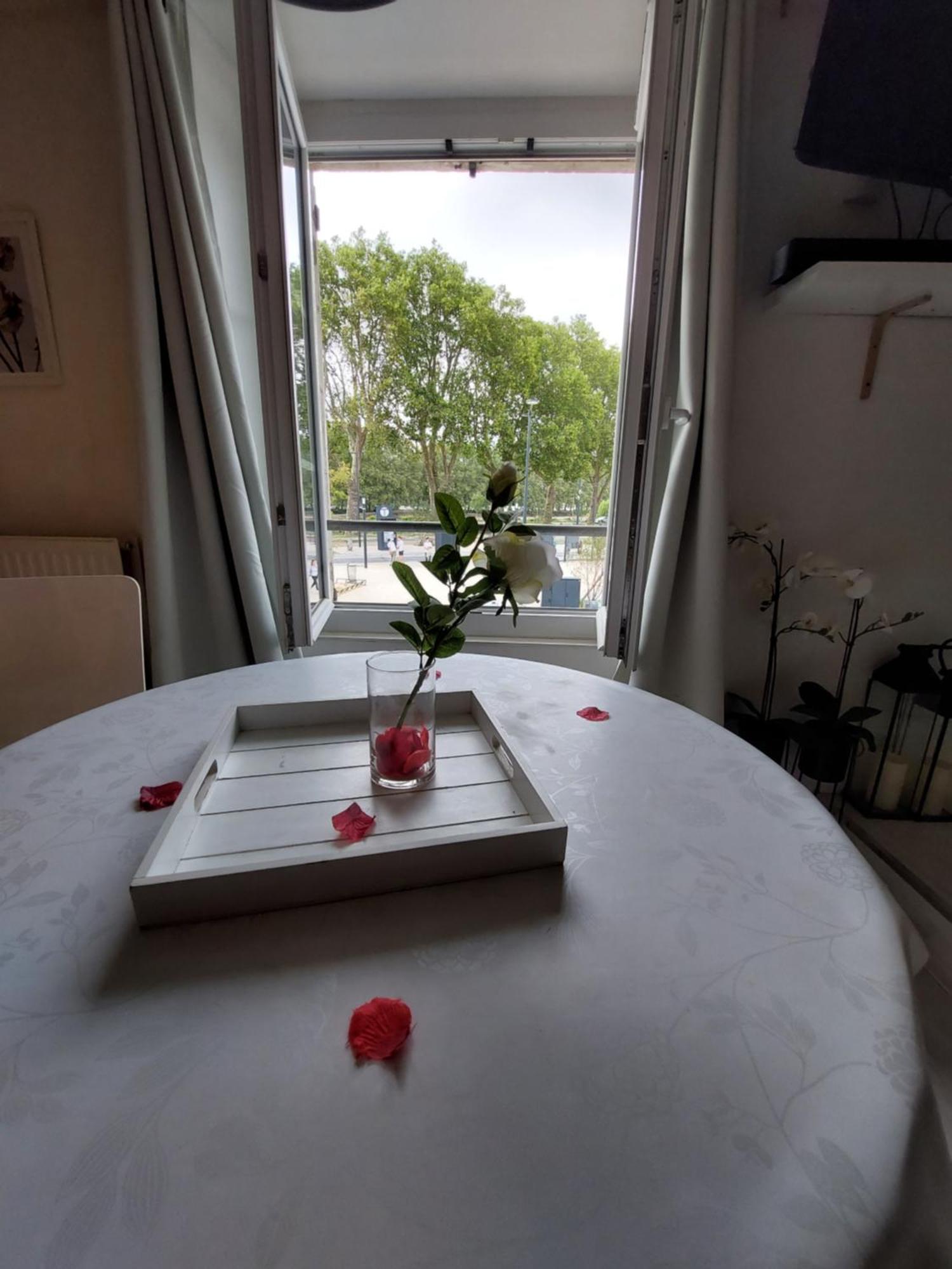 Love Room White - Les Delices Rooms Ανζέρ Εξωτερικό φωτογραφία